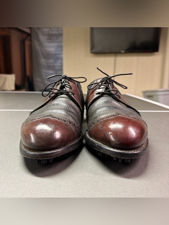 Athletic_Shoes